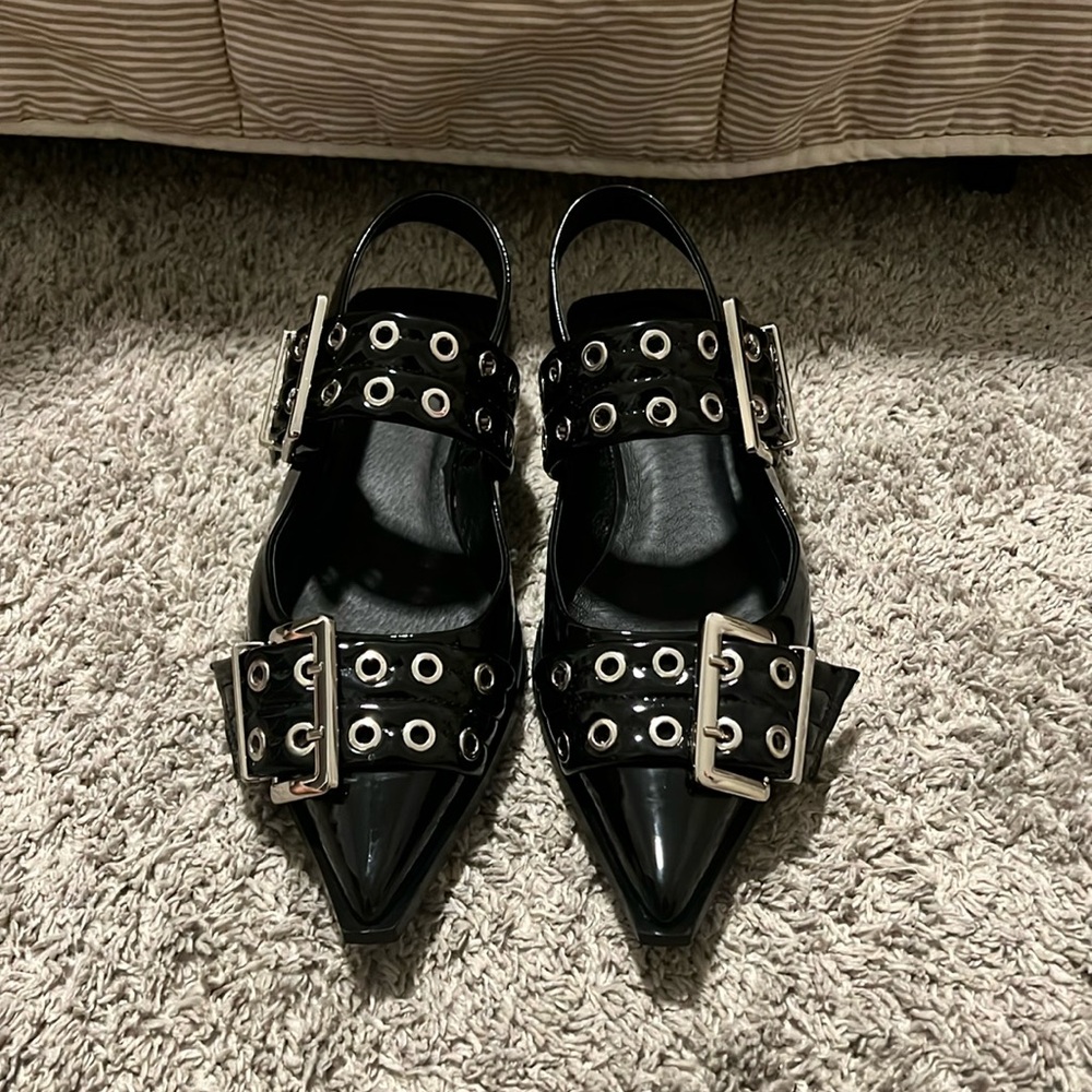 Like New! Jeffrey Campbell Debb Slingback Flat